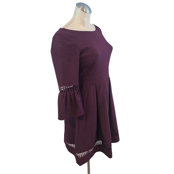 Eliza J Size 4 Elegant Plum Dress with Bell Sleeves Fit and Flare - Picture 2 of 8